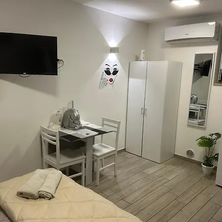 La Stradina Apartment *